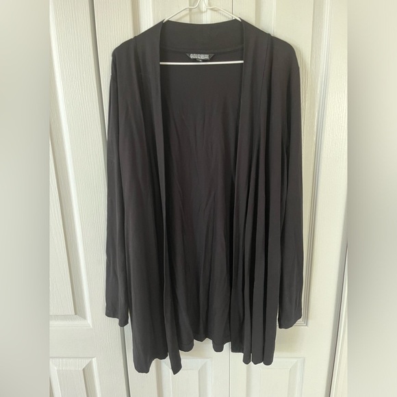 Nicole Miller Sweaters - Nicole Miller Lightweight Cardigan